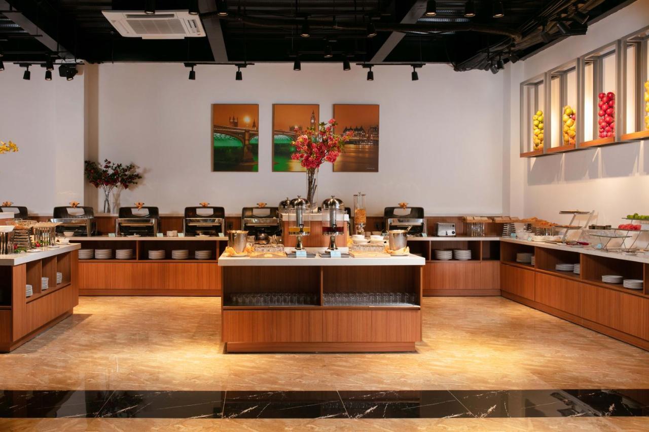 Nesta Hotel Da Nang Exterior photo