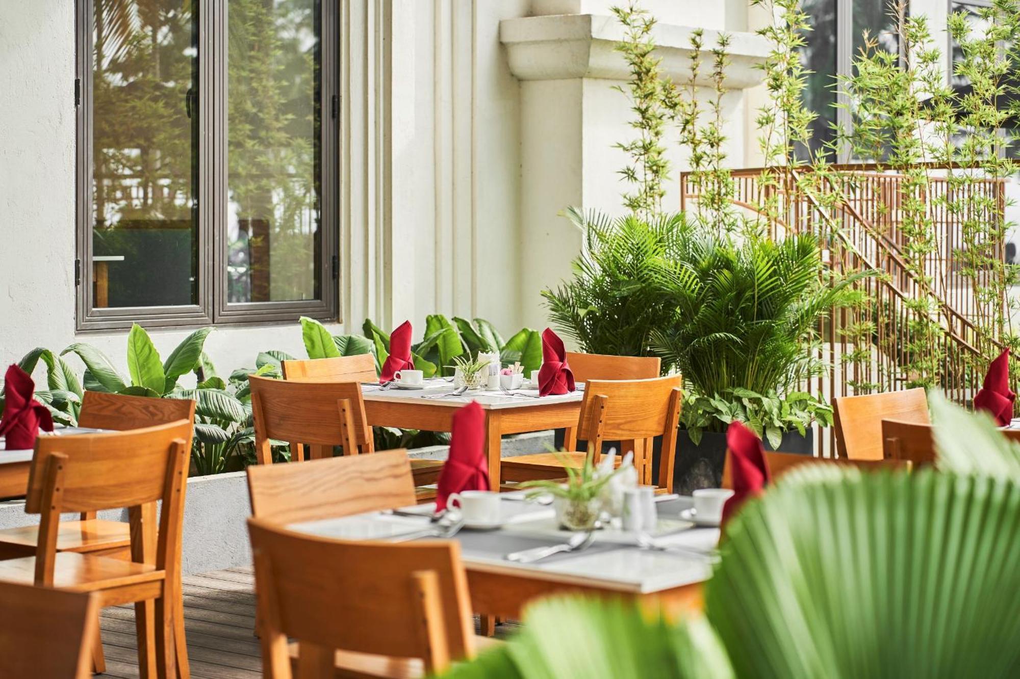 Nesta Hotel Da Nang Exterior photo