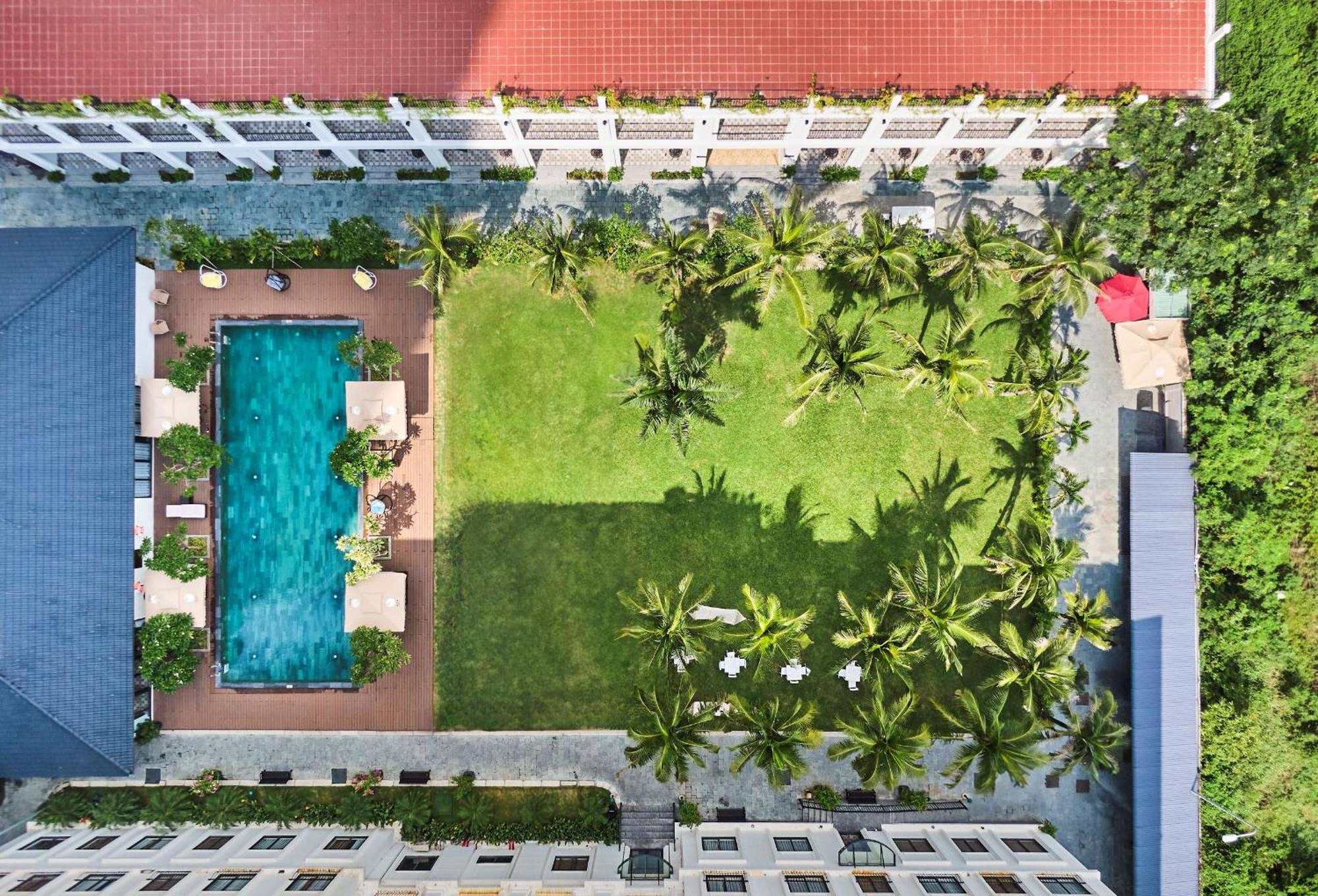 Nesta Hotel Da Nang Exterior photo